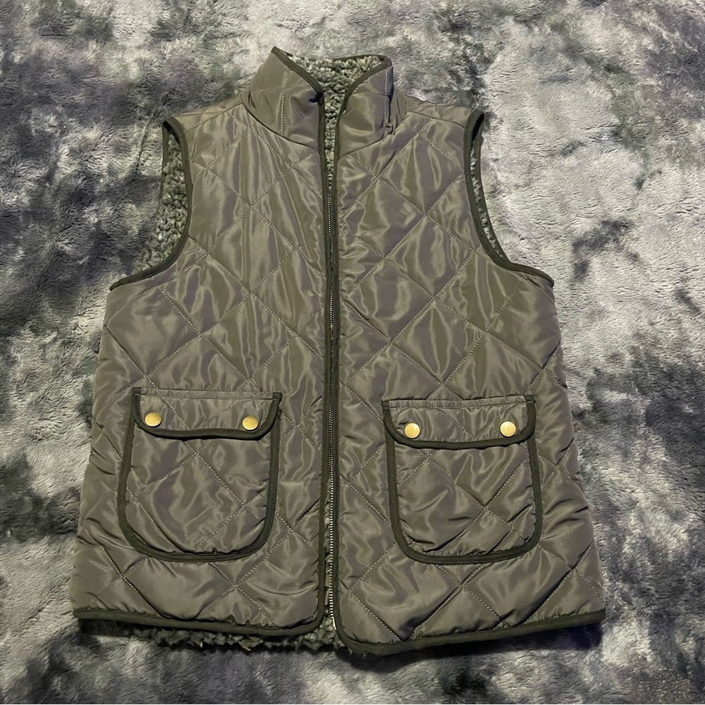 Grey Puffer Vest